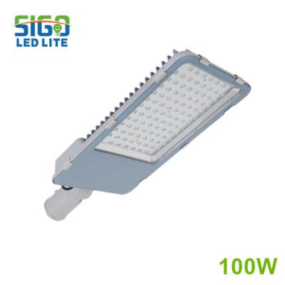 Lampu jalan LED ramah lingkungan yang dapat disesuaikan sudut 50-150W
